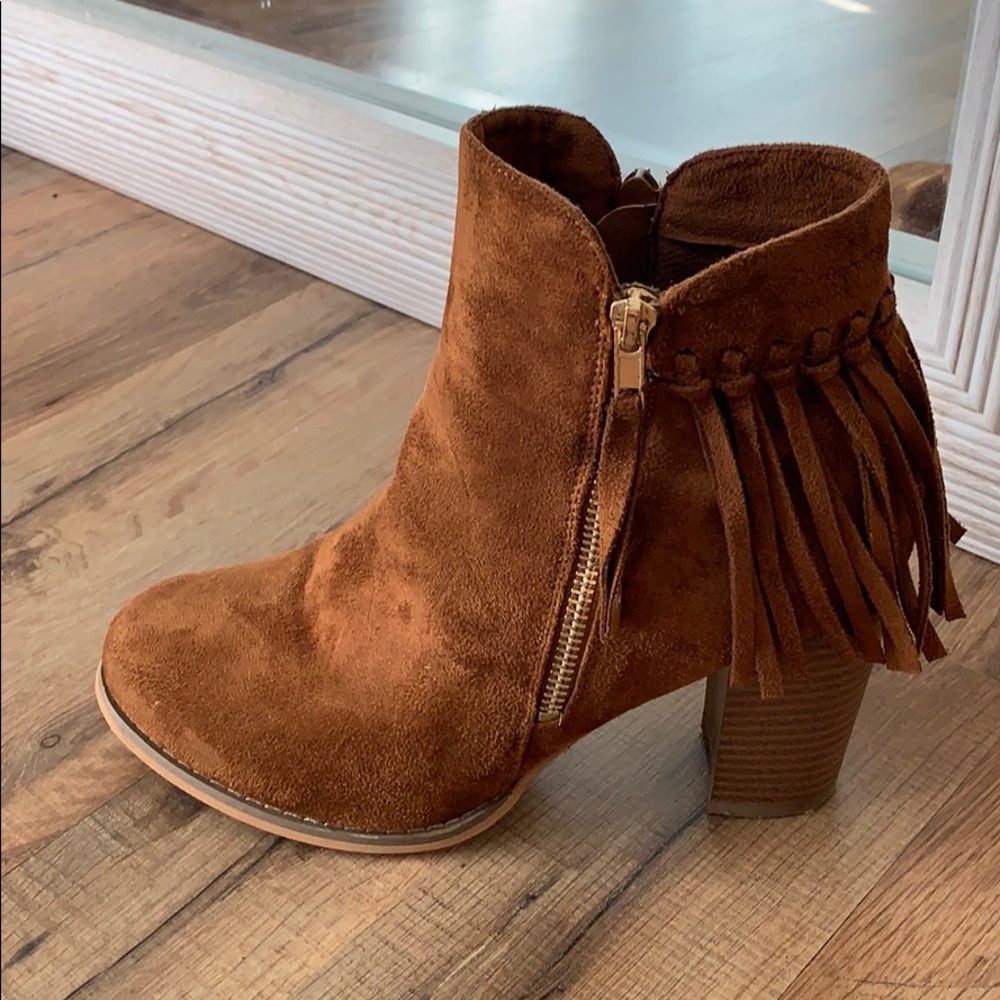 Tassel booties